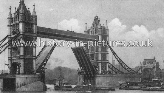 The Tower Bridge, London, c.1910.